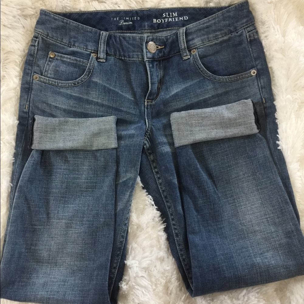 The limited denim slim boyfriend